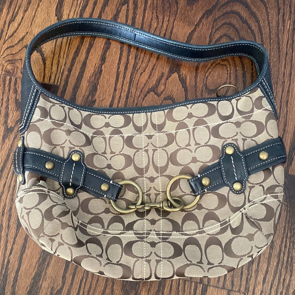 Coach shoulder purse